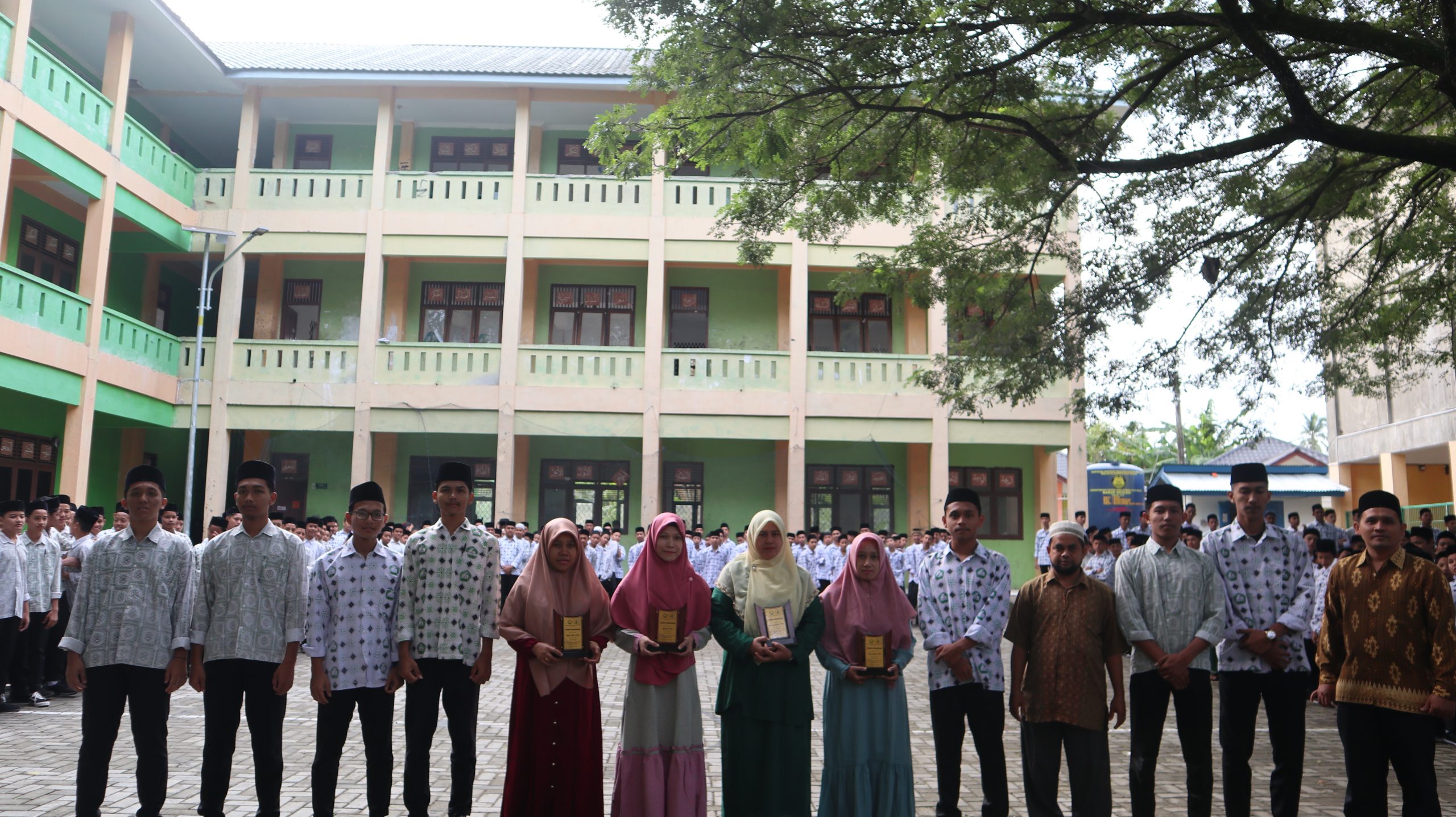 Memperingati Hari Guru Nasional, Organisasi&hellip;