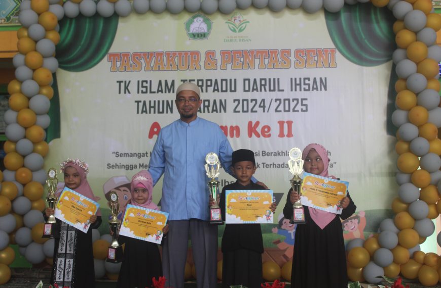 TK IT Darul Ihsan Gelar Tasyakur & Pentas Seni